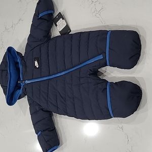 Nike Toddler snowsuit 6/9M